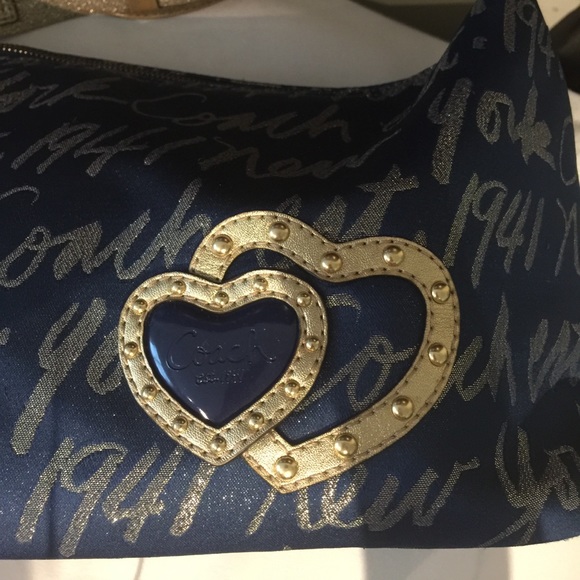 Beautiful Coach 👜 1941 pattern gold and blue 💙 - Picture 5 of 7